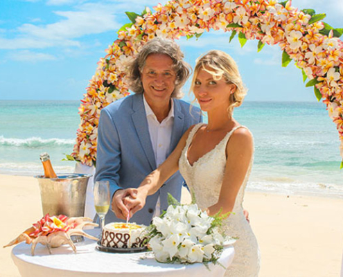 Deluxe Hochzeitspaket Hochzeitstorte Deluxe Hochzeitspaket Hochzeitstorte
