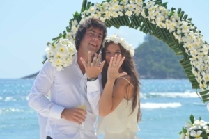 Hochzeit Baie Lazare Brautpaar Eheringe
